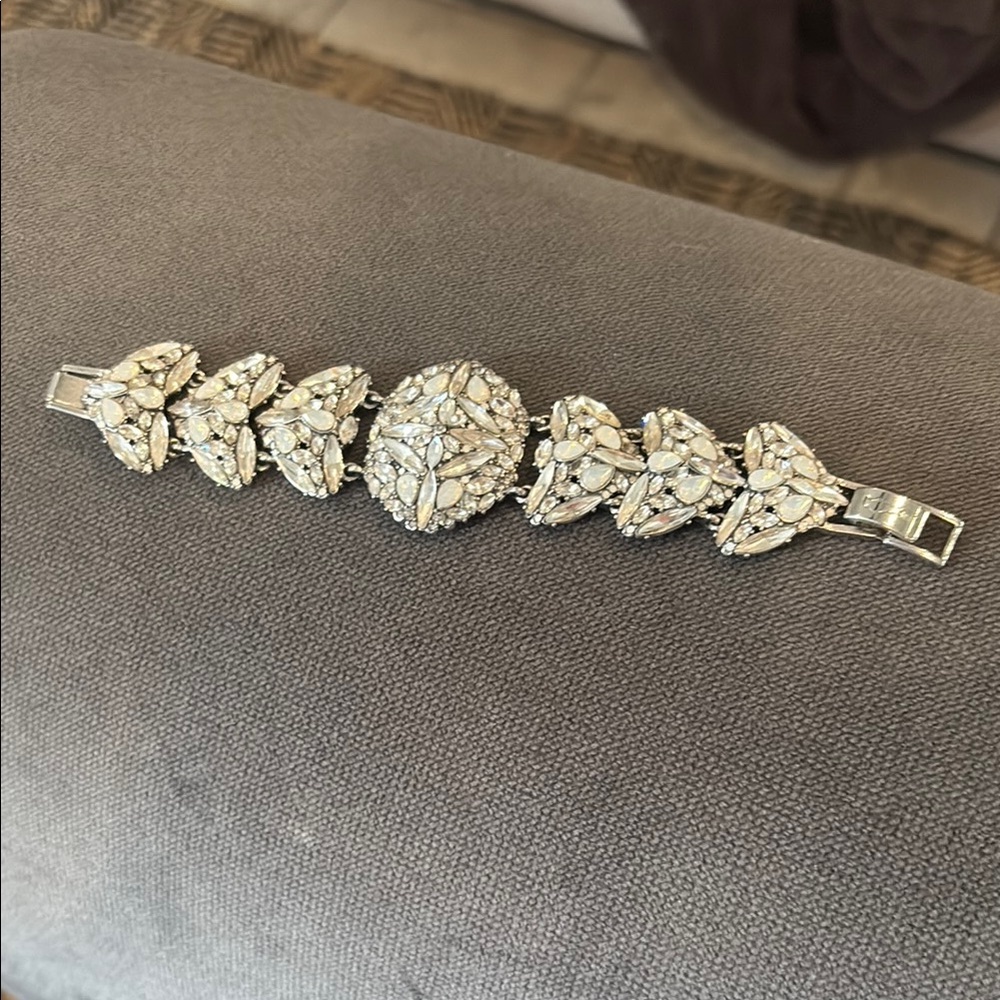 Chloe+Isabel Belle Statement Bracelet